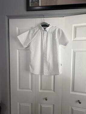 Kenneth Cole New York Boys  Shirt Chevron Print